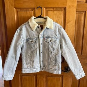 Levi’s Premium Sherpa trucker jacket
